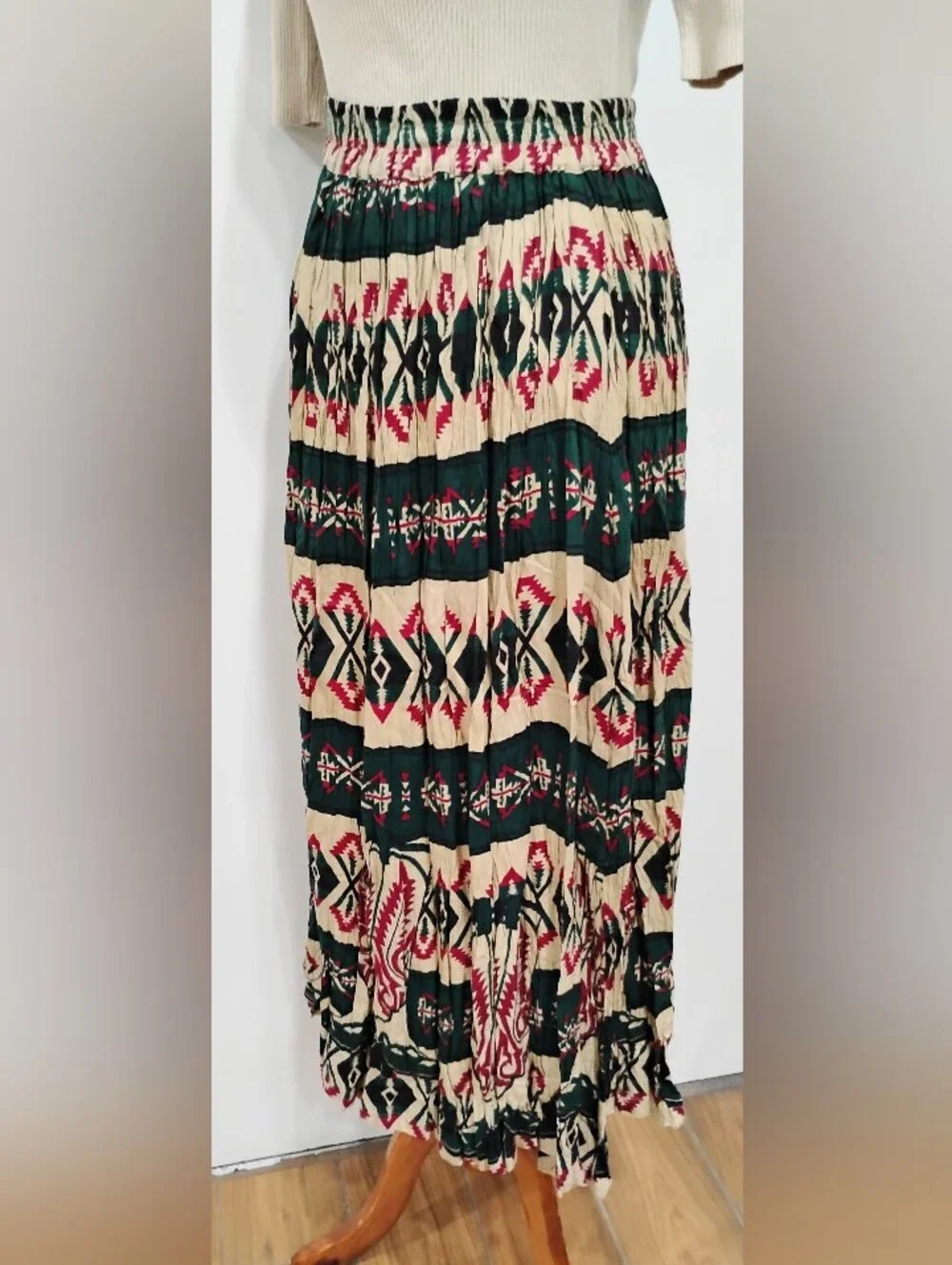 GREEN AND RED SIDE SADDLE MAXI SKIRT
